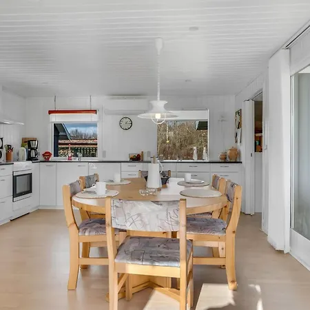Jytte - 800m To The Fjord By Interhome * Roslev